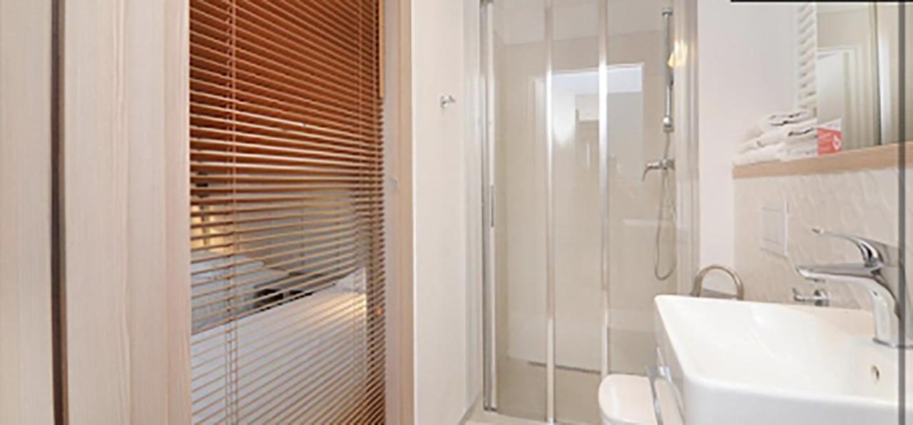 404 Rooms Wolska Apartament Варшава Екстериор снимка