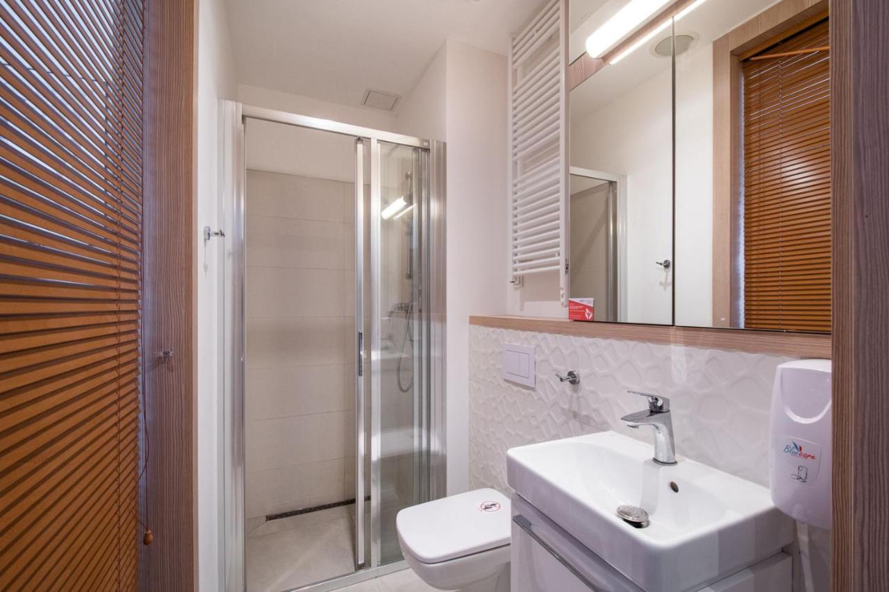 404 Rooms Wolska Apartament Варшава Екстериор снимка